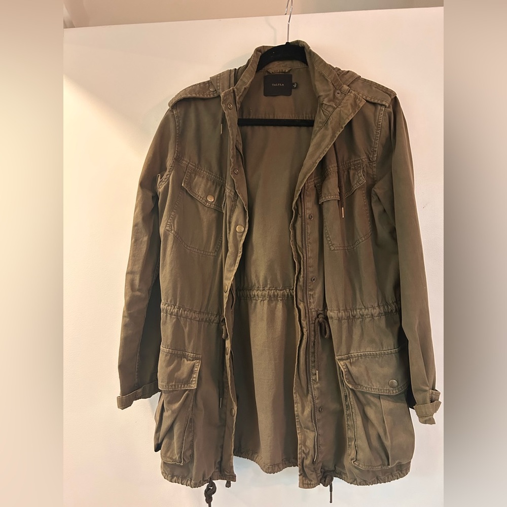 Tahlula Cargo Style Jacket